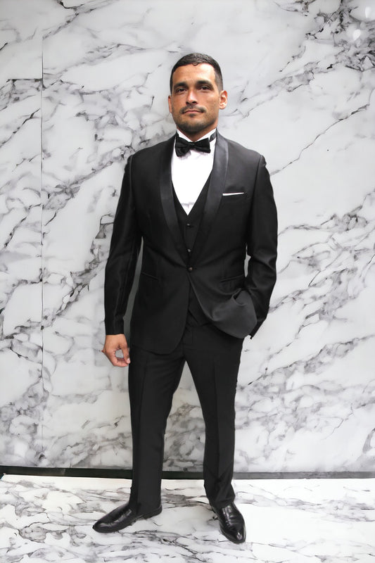 Kingsman Shawl Collar Traditional Tuxedo